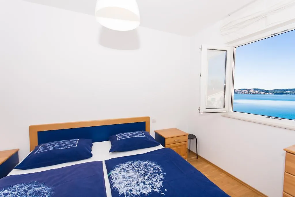 Apartment Labadusa Trogir 0*,